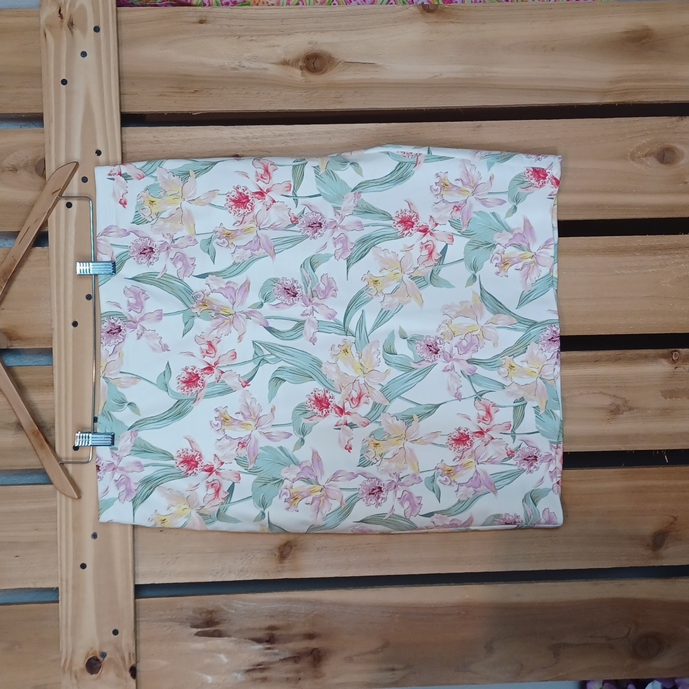 Ann Taylor Floral Print Skirt - Picture 1 of 10